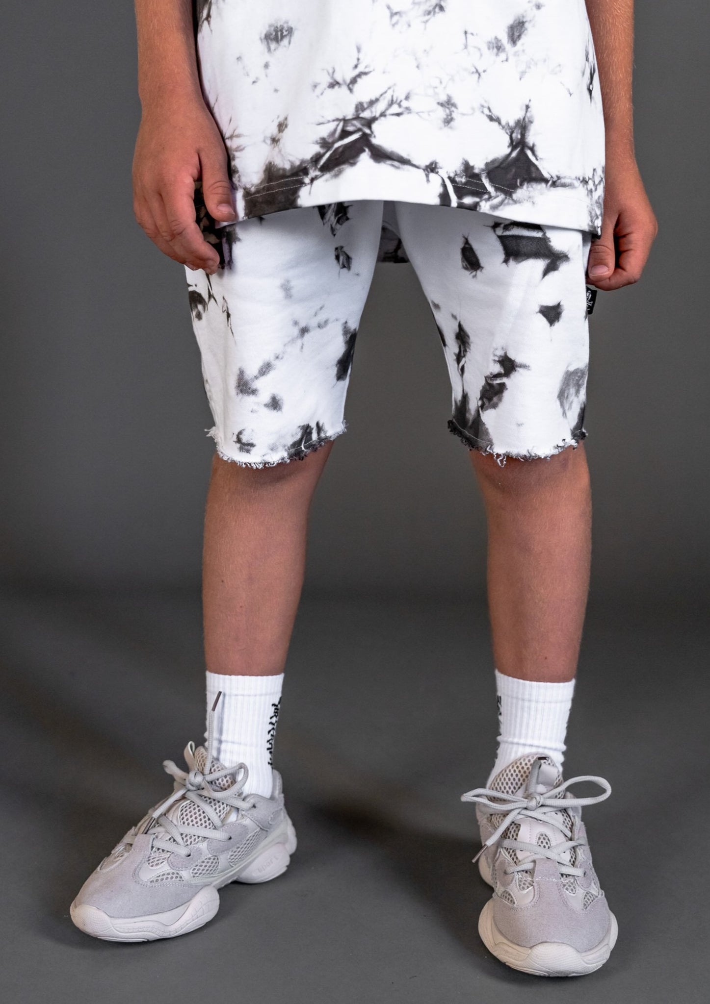 Sir Seraph RELAXED SHORTS – BLACK AND WHITE TIE DYE